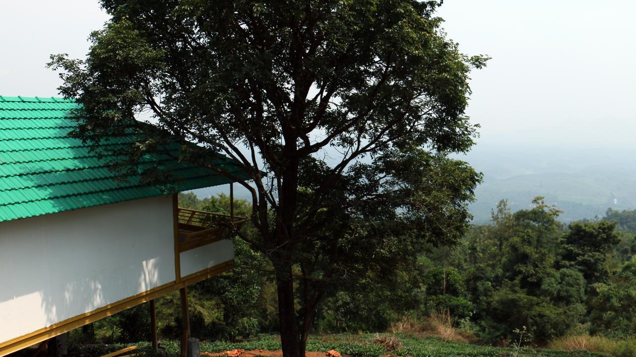 Vythiri Hills Hotel Exterior photo